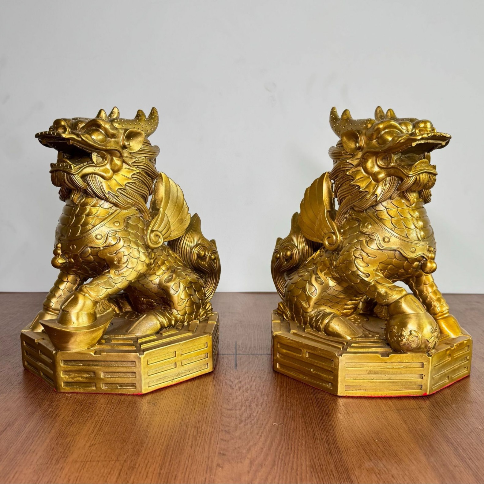 厂家批发 黄铜 铜麒麟摆件 黄铜八卦财富麒麟 居家办公工艺品摆件