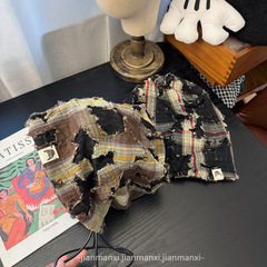 デザイナーの金の小さい大衆の復古の穴を割って古い山の帽子の女性の個性の冷系の経典の格子の頭の帽子の卸売りをします。