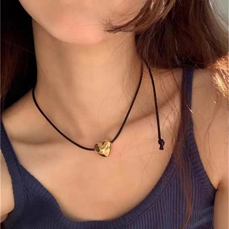 South Korea blogger fever with ellepeut love rope necklace simple cold wind adjustable clavicle chain South Korea blogger fever with ellepeut love rope necklace simple cold wind adjustable clavicle chain