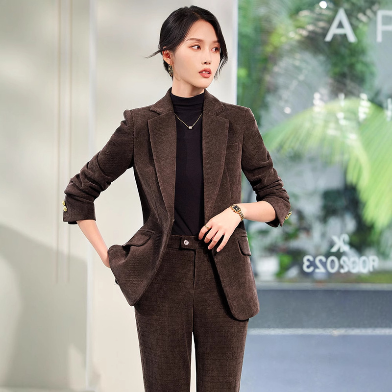 Corduroy striped suit jacket ladies autumn and winter 2024 new temperament goddess fan slim professional suit suit Corduroy striped suit jacket ladies autumn and winter 2024 new temperament goddess fan slim professional suit suit