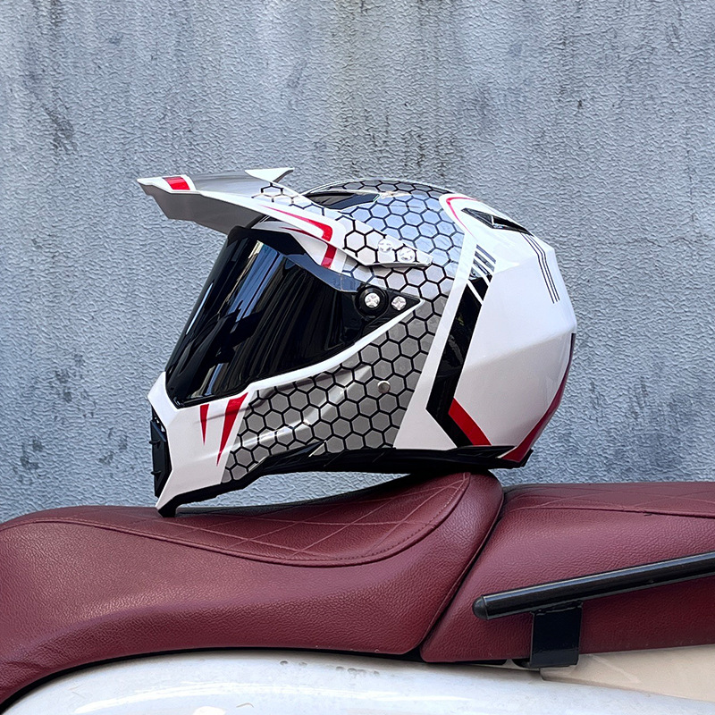 Casco de campo traviesa Casco de carreras de motos Casco de carretera Casco de doble propósito para hombres y mujeres Casco de tracción de cuatro estaciones Casco completo Orz