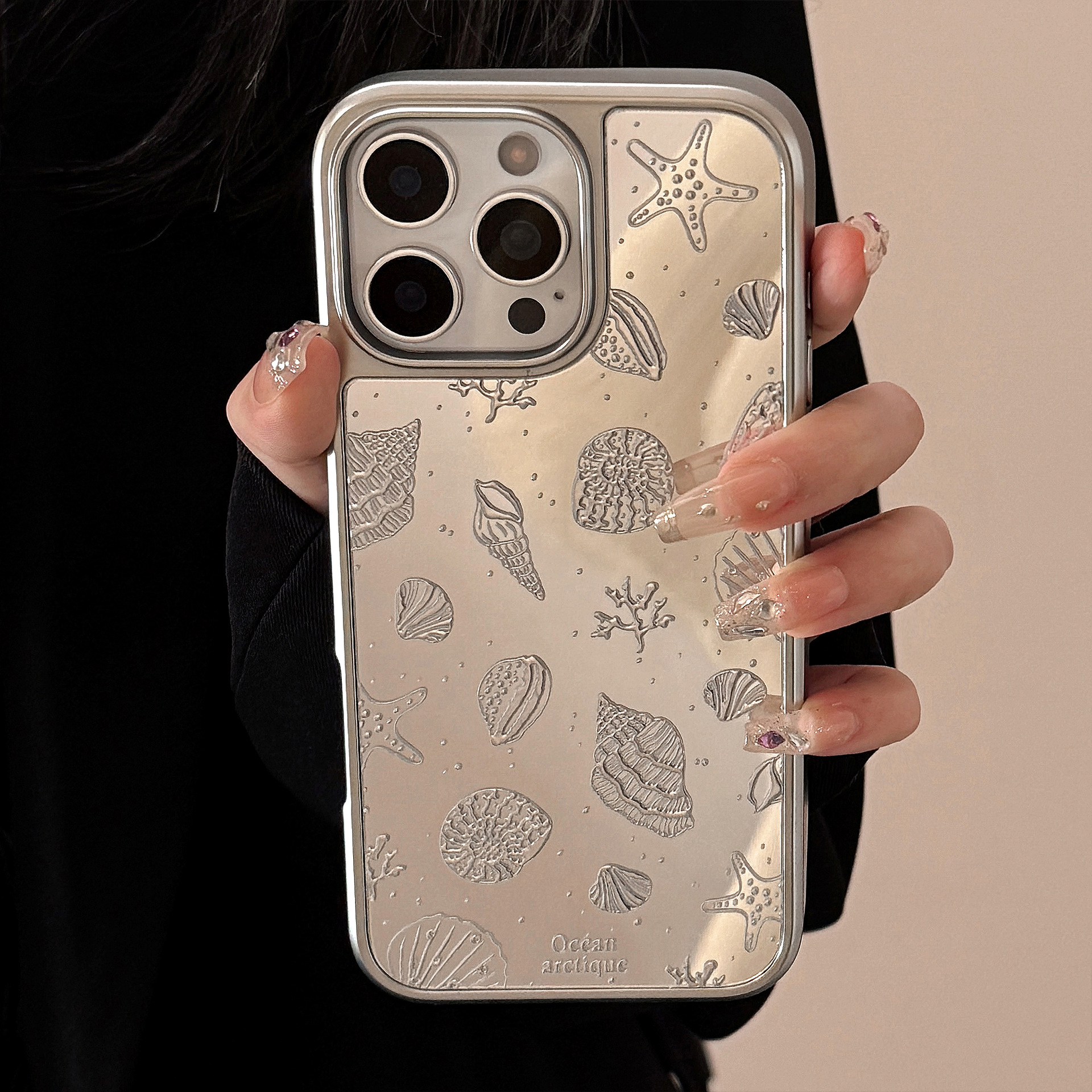 Funda para iPhone 17 con baño de oro electroplacado, diseño de estrella de mar, superficie de espejo, alta gama, rígida, compatible con Apple 16 Pro Max y 13/12