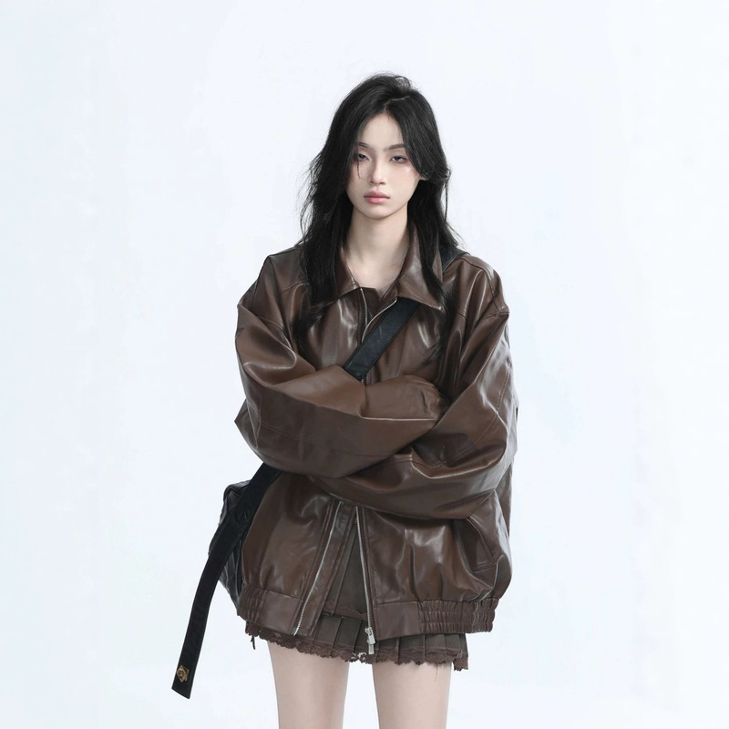 2026 new style, Maillard brown motorcycle PU leather jacket for women, autumn American retro loose-fit jacket, trendy rabbit fur trim