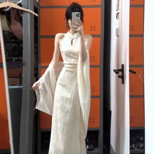 Real Shot of Elegant, Ladylike Slim Fit Hip-Hugging Dress, Retro New Chinoiserie National Style Improved Cheongsam Two-Piece Set