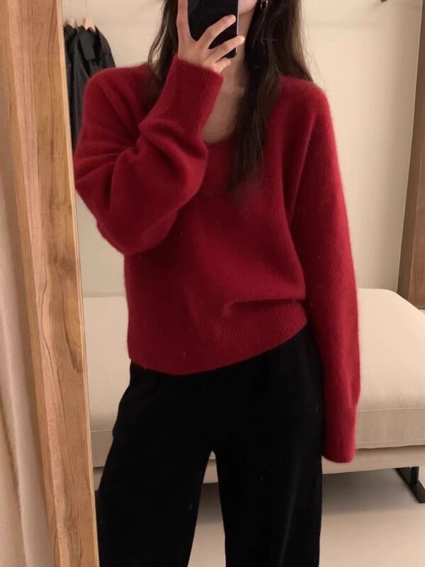 新しいソリッドカラーのソフトワックスキャンディーカラーのルーズVネックプルオーバーセータートップ女性用秋と冬のインナーセーター|undefined