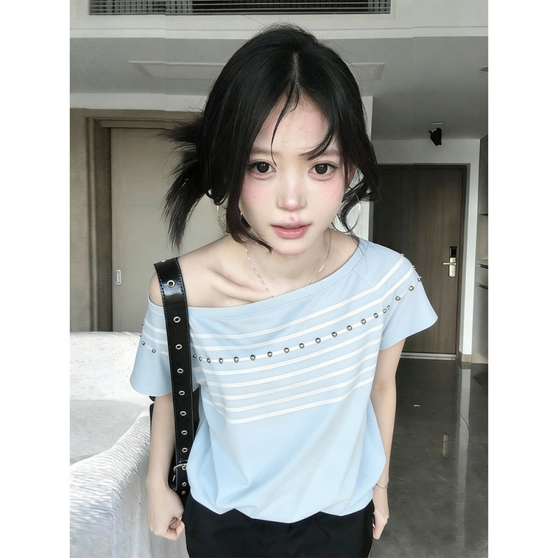 In-Stock 210g Fine Cotton Korean-Style Blue and White Striped Off-Shoulder Short-Sleeve Women's T-Shirt with Rivet Design, Loose Fit, Trendy Style
