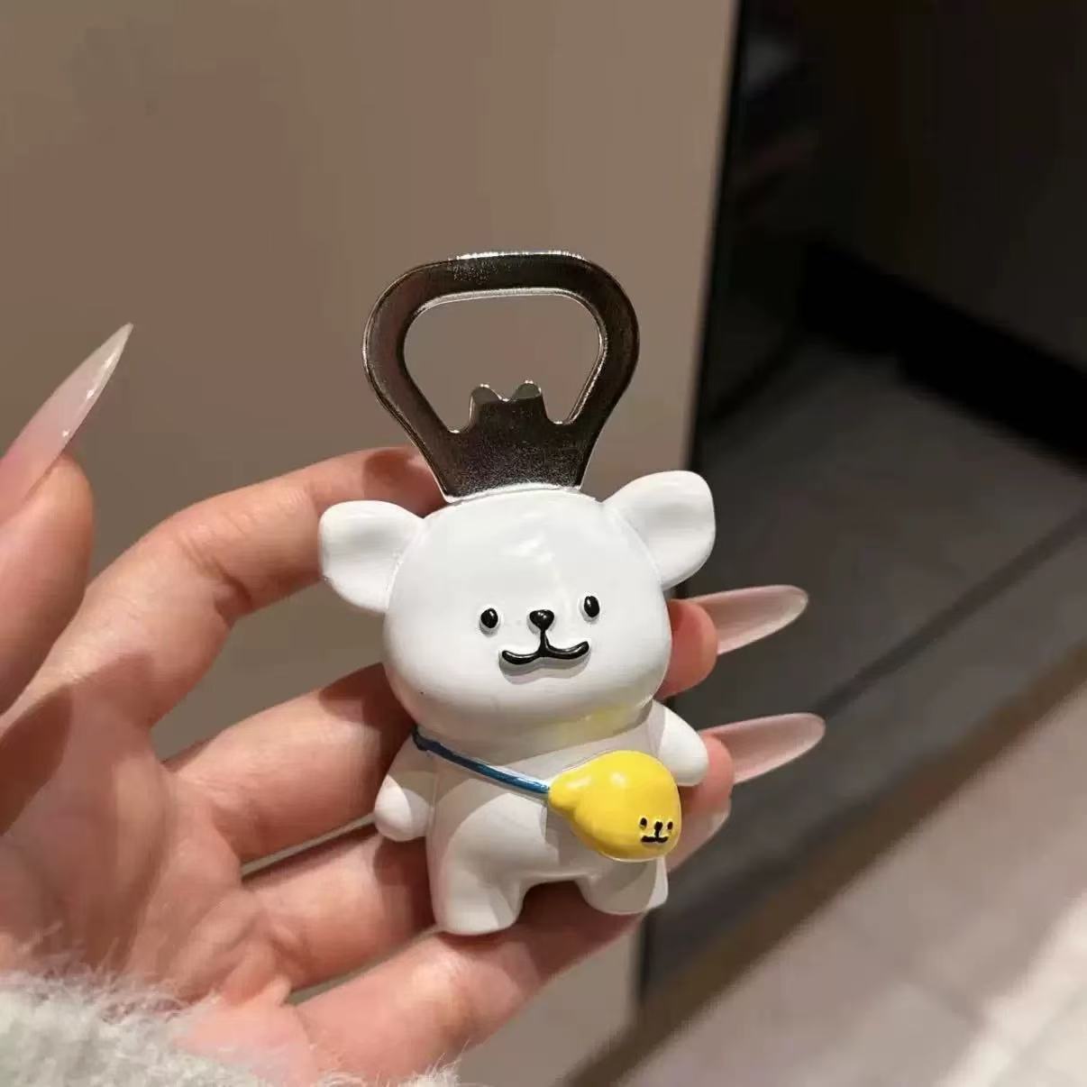 흰색 가방 강아지