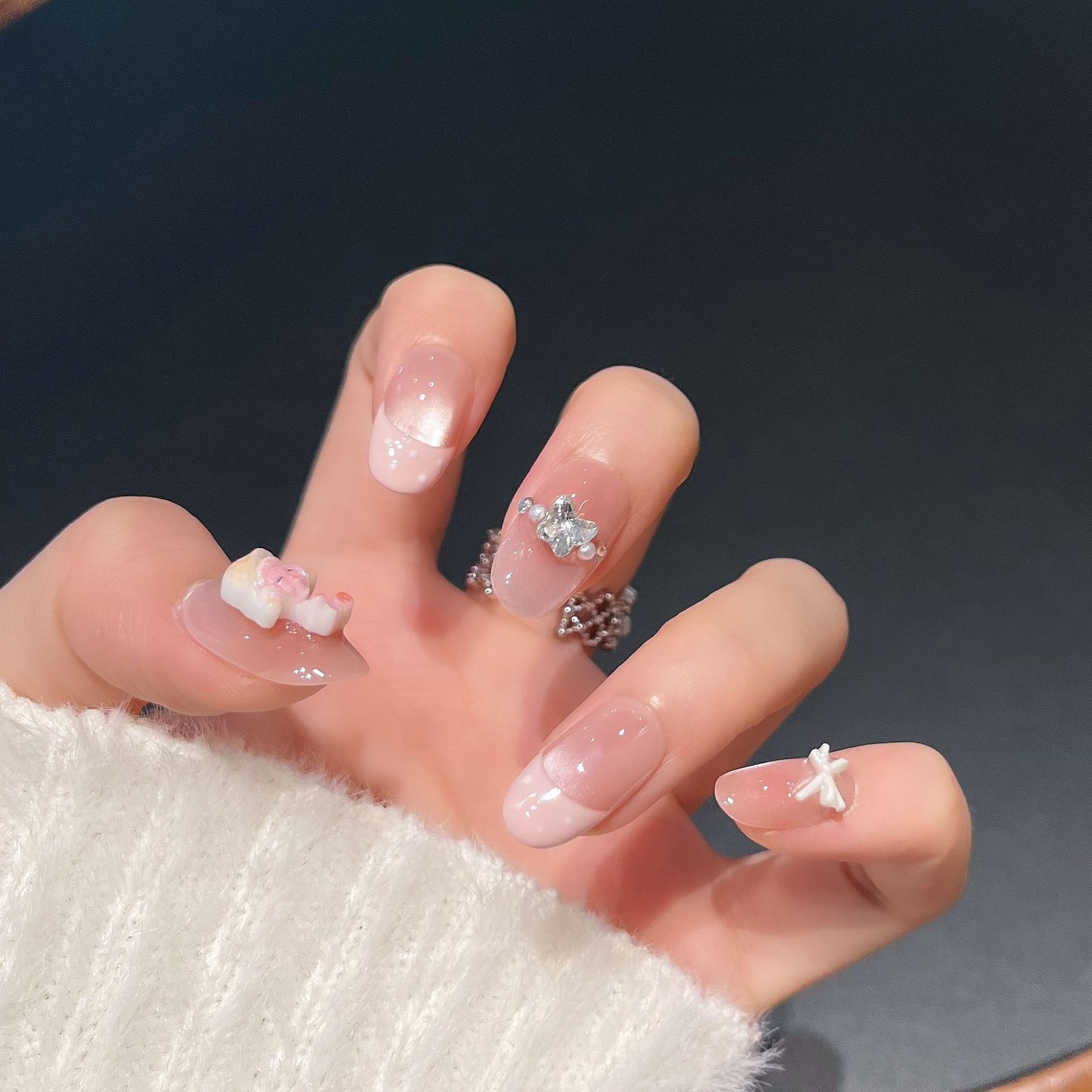 Yarn de estrella suave puro ojo de gato hecho a mano para usar uñas de alto nivel, parches de uñas falsas blanqueadoras, productos terminados de manicure.