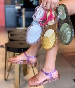 MelissaŮЬ2023�¿�÷��ɯͬ�������ЬŮ���^�U�Տ͹�ƽ��ɳ��