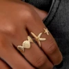 2 rings-shell+starfish-kc gold