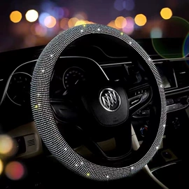 方向盘套;扶手箱垫;安全带护肩