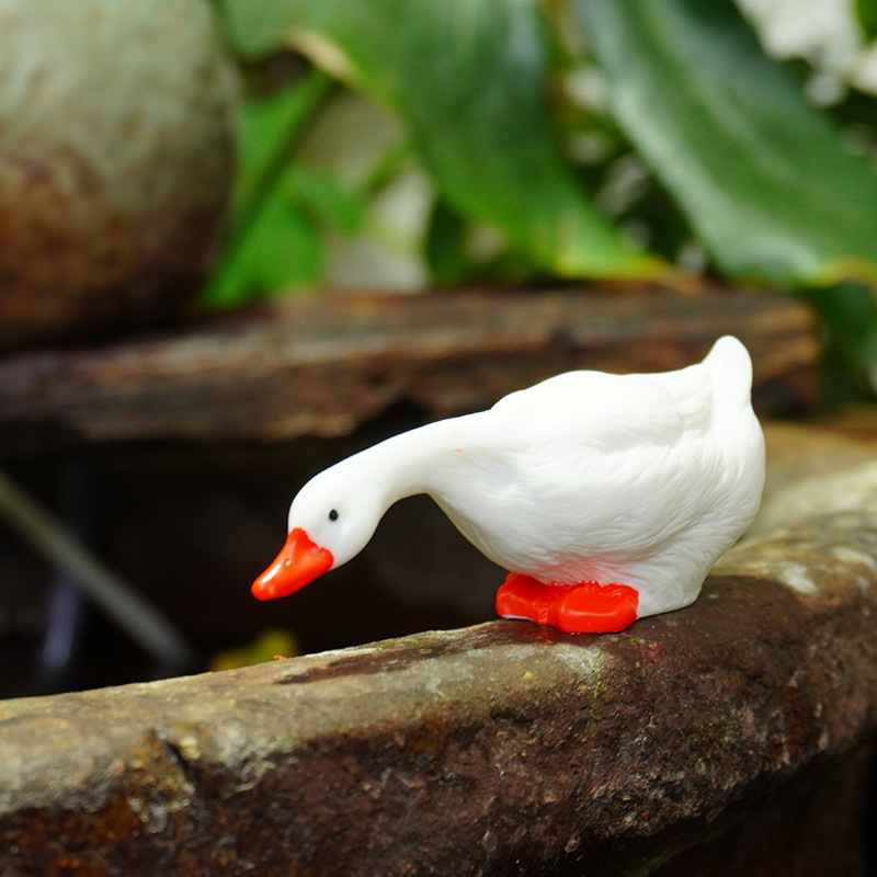 Adornos de resina Jardín al aire libre Paisajismo Hogar Patio Piscina Pato Micro Paisaje Peces Paisaje Agua Decoración de animales