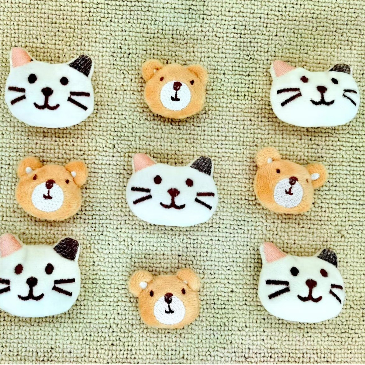 双色猫毛绒卡通动物头服装辅料创意童装饰品毛绒玩具挂件厂家批发