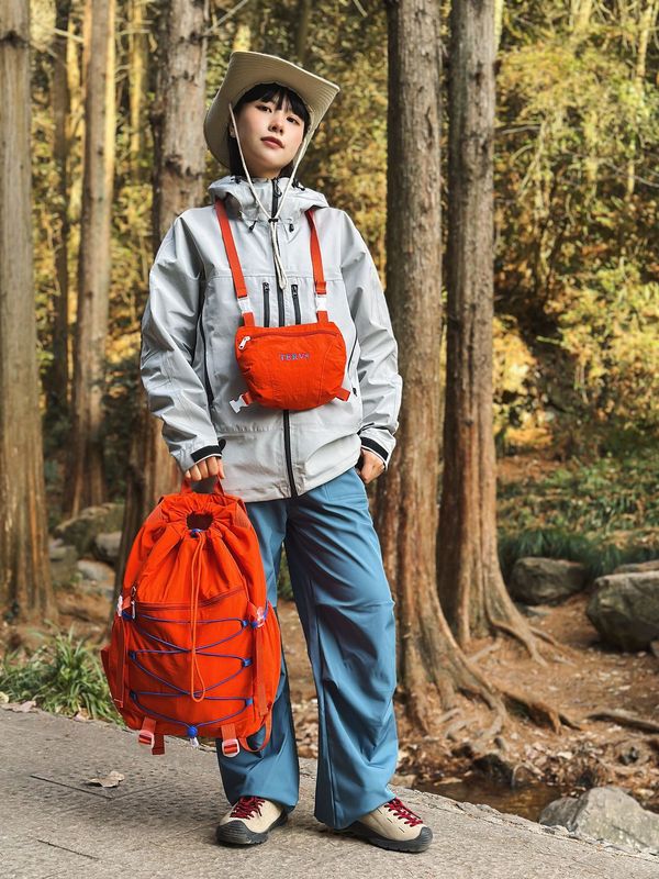 クロスボーダー アウトドア 登山 男女兼用 大容量 2点セット バックパック 軽量 撥水巾着 トラベル スポーツ バックパック|undefined