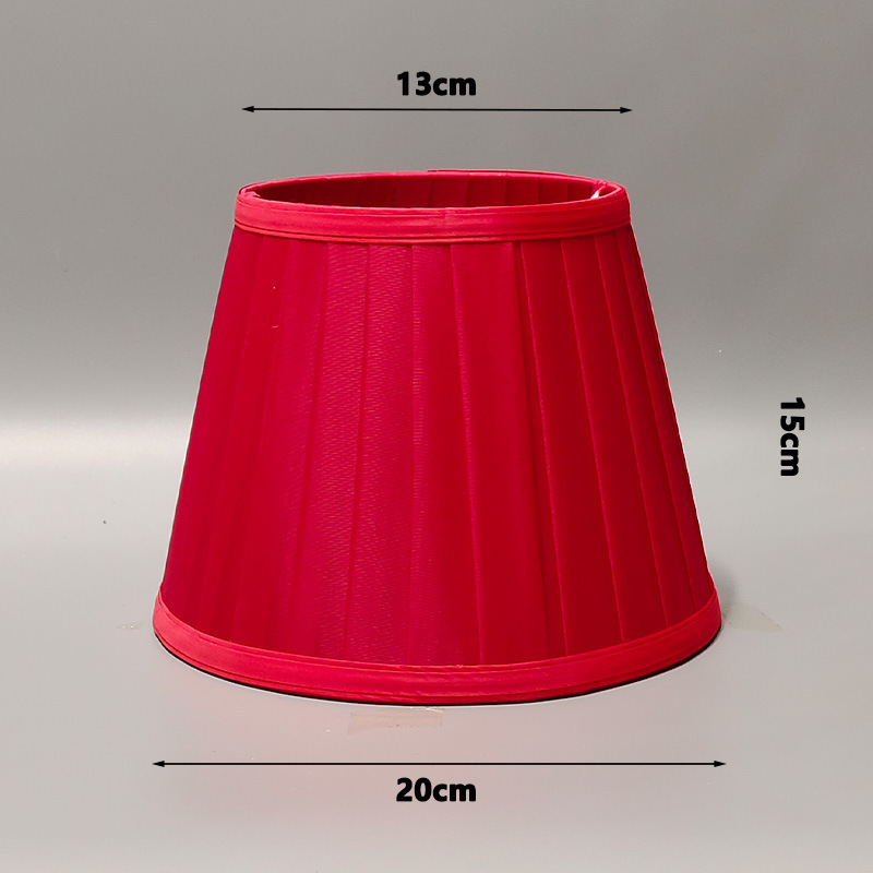 Pantalla de lámpara de tela hecha a mano E27 escritorio de dormitorio junto a la cama DIY tira de tela simple europea Lámpara de mesa monocromática en contraste de color creativo
