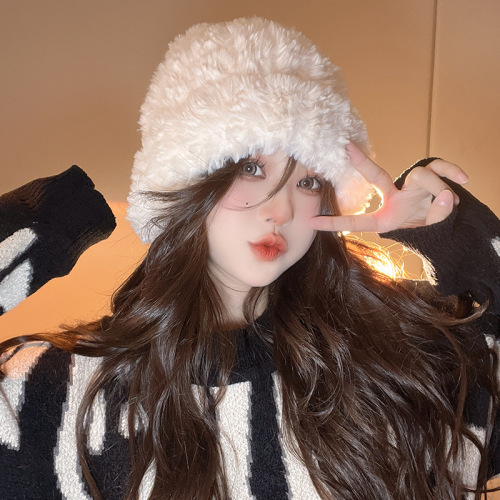 Pure Color Fleece Knitted Hat for Girls, New Style for Autumn and Winter, Large Circumference to Make Face Look Smaller, Warm and Ear-Protecting Knitted Hat
