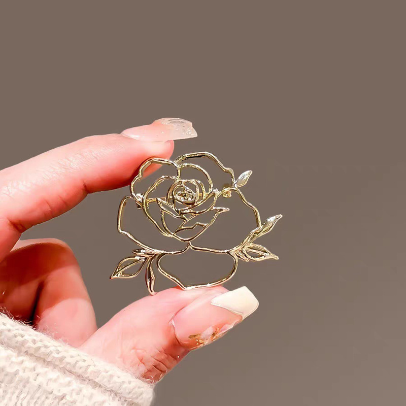 Exquisite Hohle Rosenbrosche Für Damen Nischendesign Luxus_voghion.com