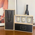 祖马龙香薰蜡烛三件套室内无烟香薰英国梨蓝风铃香氛蜡烛伴手礼盒