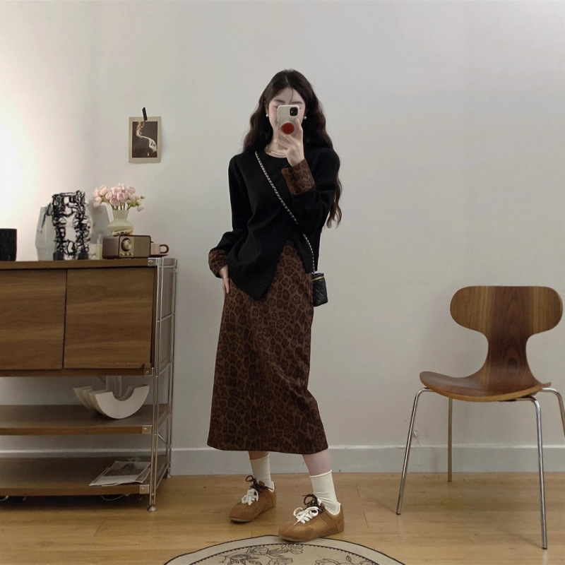 大码女装独特绝美小套装早秋长袖卫衣胖MM显瘦豹纹半身裙子两件套|undefined
