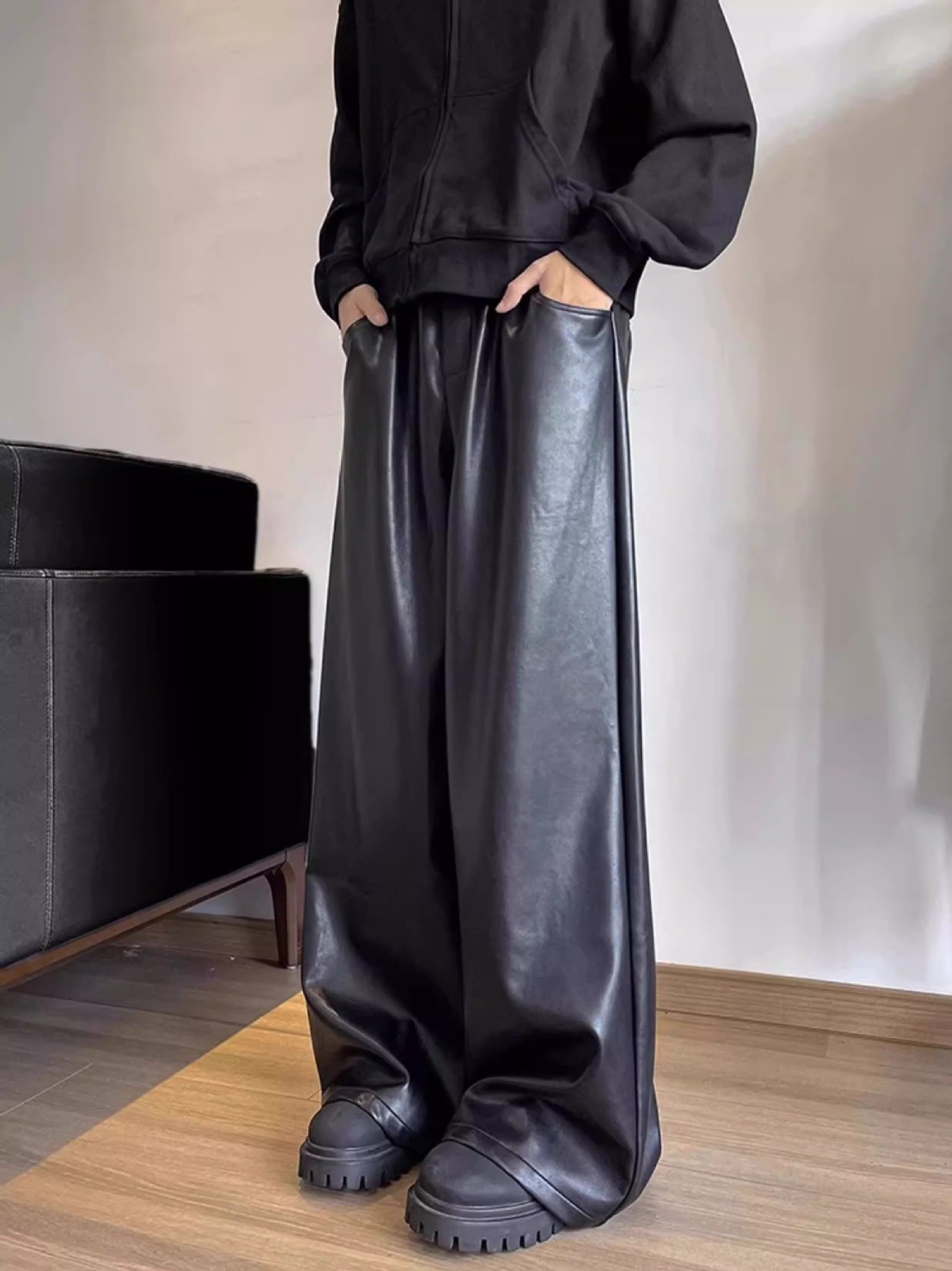 Herren Lederhose Im American Style Lockere Passform Schwarz_voghion.com