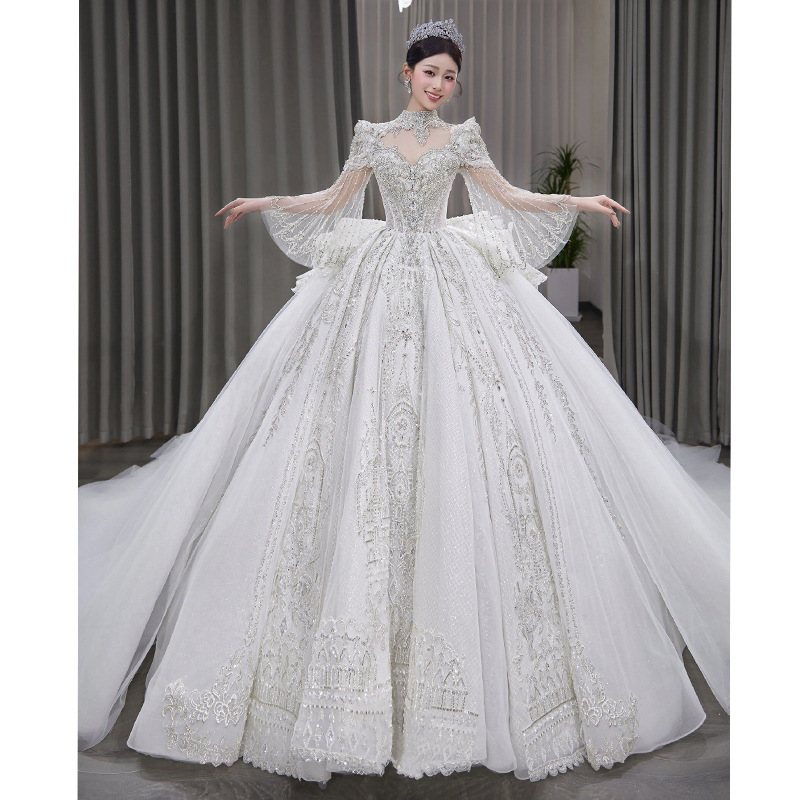 French Palace Style Long-Sleeved Wedding Dress 2025 New Bride Heavy Industry Luxury Large Tail White Haute Couture Main Yarn French Palace Style Long-Sleeved Wedding Dress 2025 New Bride Heavy Industry Luxury Large Tail White Haute Couture Main Yarn