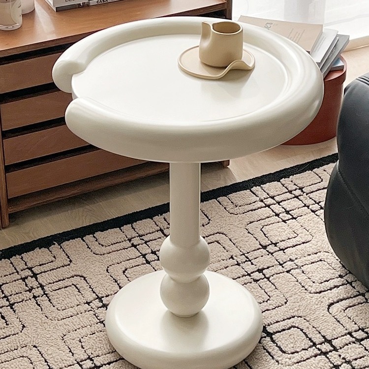 Modern Creative French Small Side Table Living Room Household Internet Celebrity Bedside Table Simple Sofa Side Table Cream Style Small Coffee Table