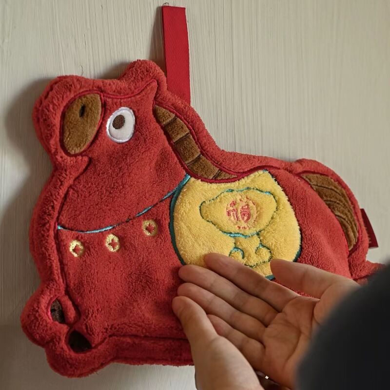 New Year Double Fish Blessing Sign Hangable Hand Towel, Spring Festival Kitchen Absorbent Handkerchief, Festive Red Hand Wipe Cloth, Little Horse