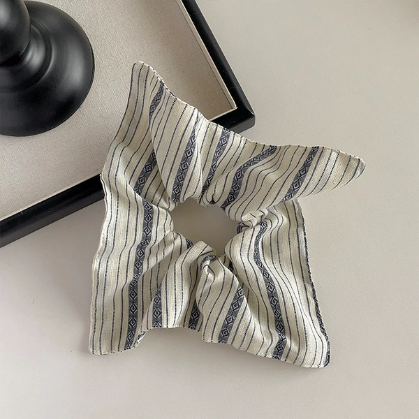 White stripes of square scarf
