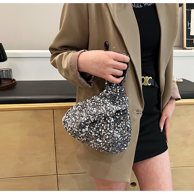 112g Weight Polyester Lining Material Sequins Fashion Element Open Closure Type Top Handle Strap Type Handbag, Evening Bag Bags Type Holiday, Party Occasion Sequin Material Solid Color Pattern All Seasons Season Women's Gender Vintage Style, Classic Style Style Square Shape Small Size Women's Small Sequin Solid Color Vintage Style Classic Style Sequins Open Evening Bag 16