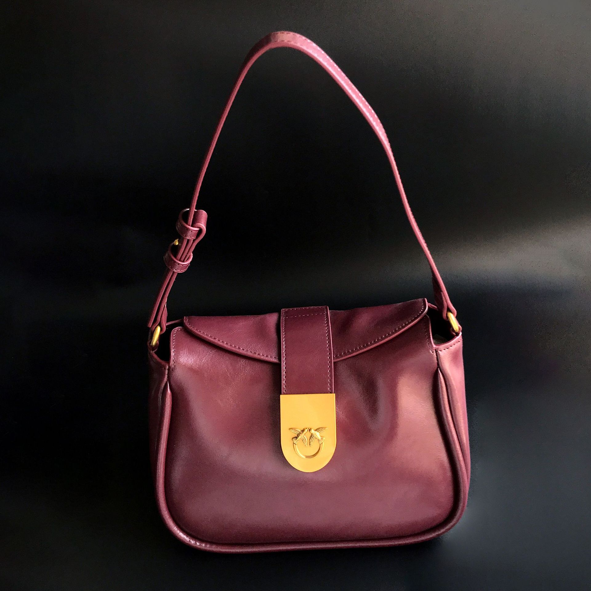 오일 왁스 휴대용 와인 레드