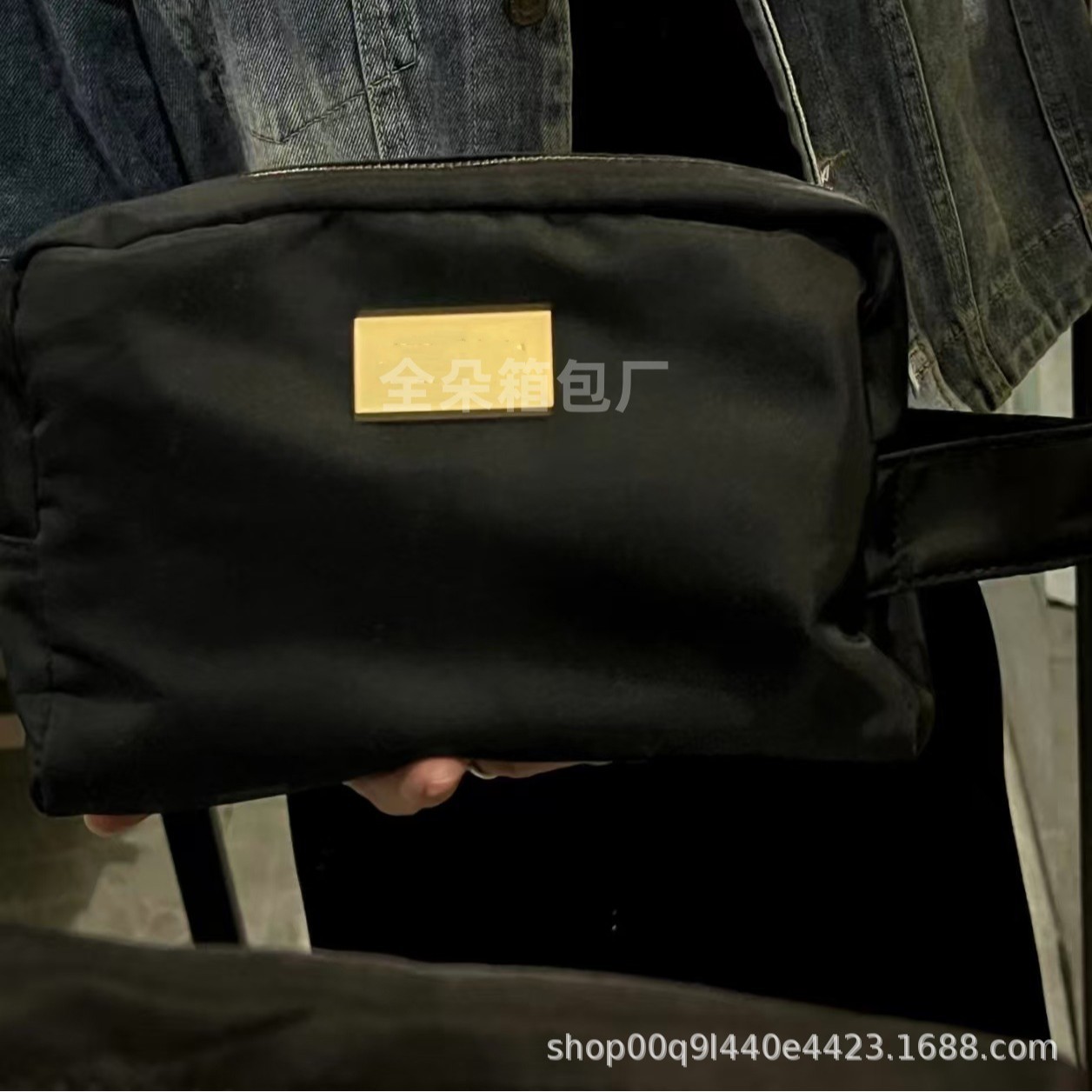 New Vip Gift Black Double Zipper Cosmetics Bag Multi-Functional Cosmetic Bag Large Capacity Toiletry Bag Small Fragrant Iron Brand