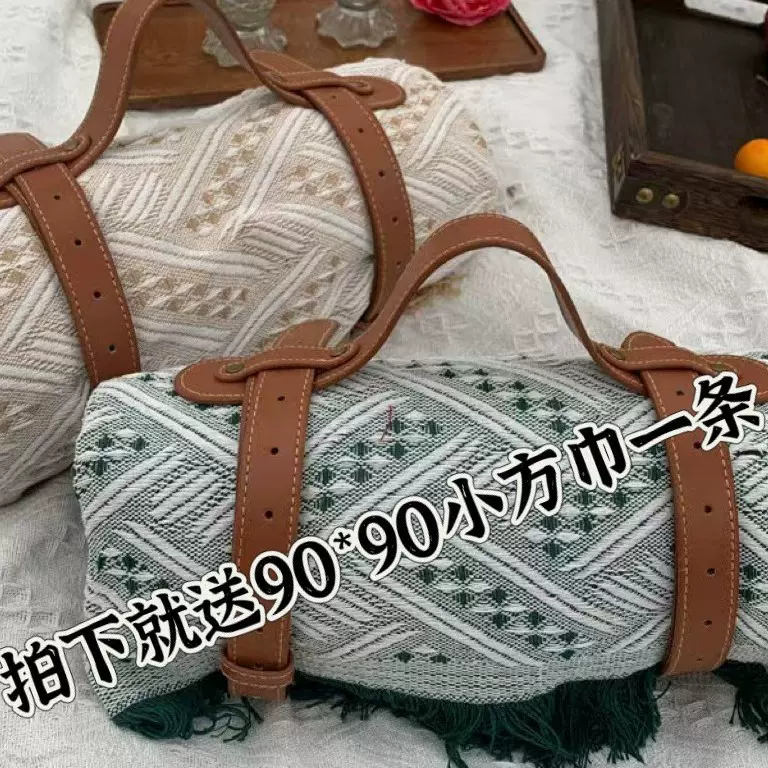 2024年新款棋盘格针织加厚露营毯野餐垫时尚流苏现货皮革提手