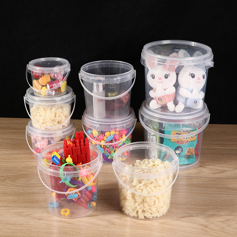 Los fabricantes venden barriles redondos pequeños de grado alimenticio resistentes a altas temperaturas, sellados con tapa, barriles de plástico portátiles, barriles de frutas con té con leche