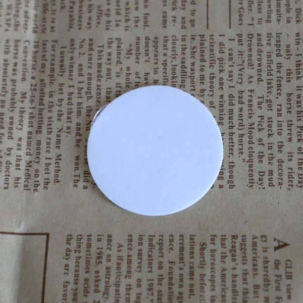 Telescopic double-sided tape solar-powered