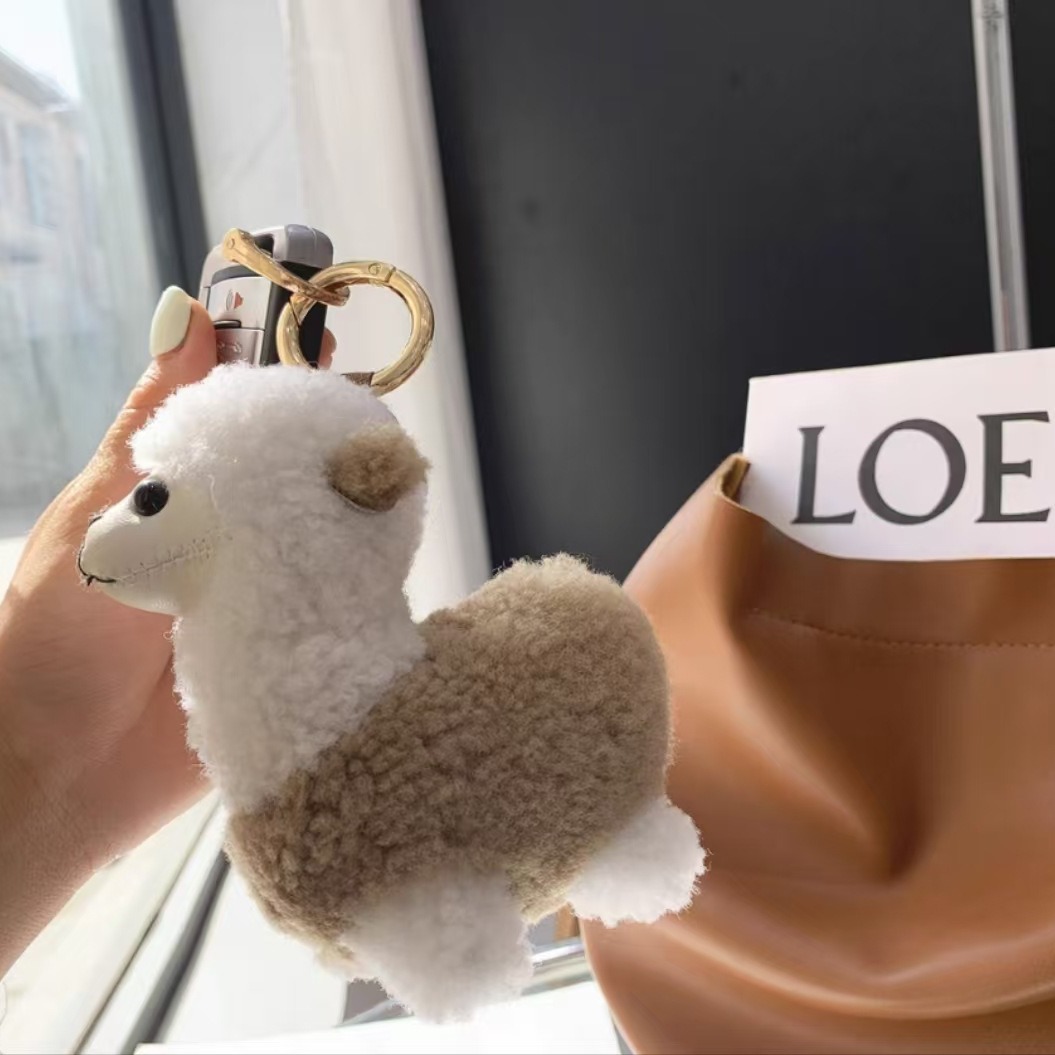 Nuevo lindo alpaca muñeca de peluche colgante muñeca de dibujos animados bolsos colgantes bolsos colgantes de llaves de automóviles