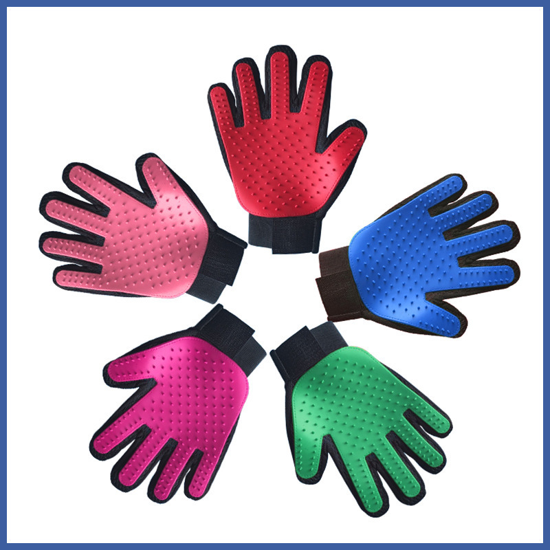 Multi-Colored Pet Grooming Gloves for Massage, Bathing, Cleaning, Removing Hair, and Removing Loose Fur for Cats and Dogs