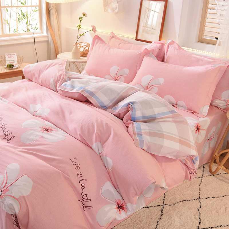 Nuevos productos de algodón único 180 × 200x230 estudiantes de dibujos animados dobles 100 algodón puro cubierta de edredón 1.5m mayorista