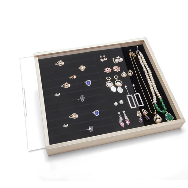 Flat + ring box black velvet
