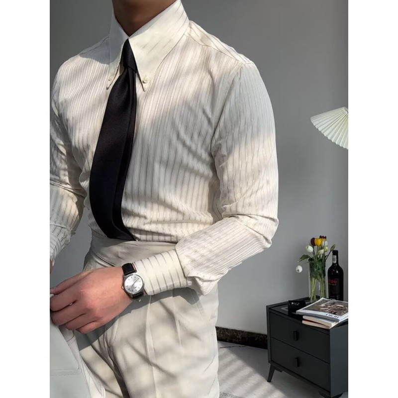 Italian Retro Long Pointed Collar Button Collar Anti-Wrinkle Slim Artistic Korean Style Yuppie Stylish Business Long-Sleeved Striped Shirt Italian Retro Long Pointed Collar Button Collar Anti-Wrinkle Slim Artistic Korean Style Yuppie Stylish Business Long-Sleeved Striped Shirt