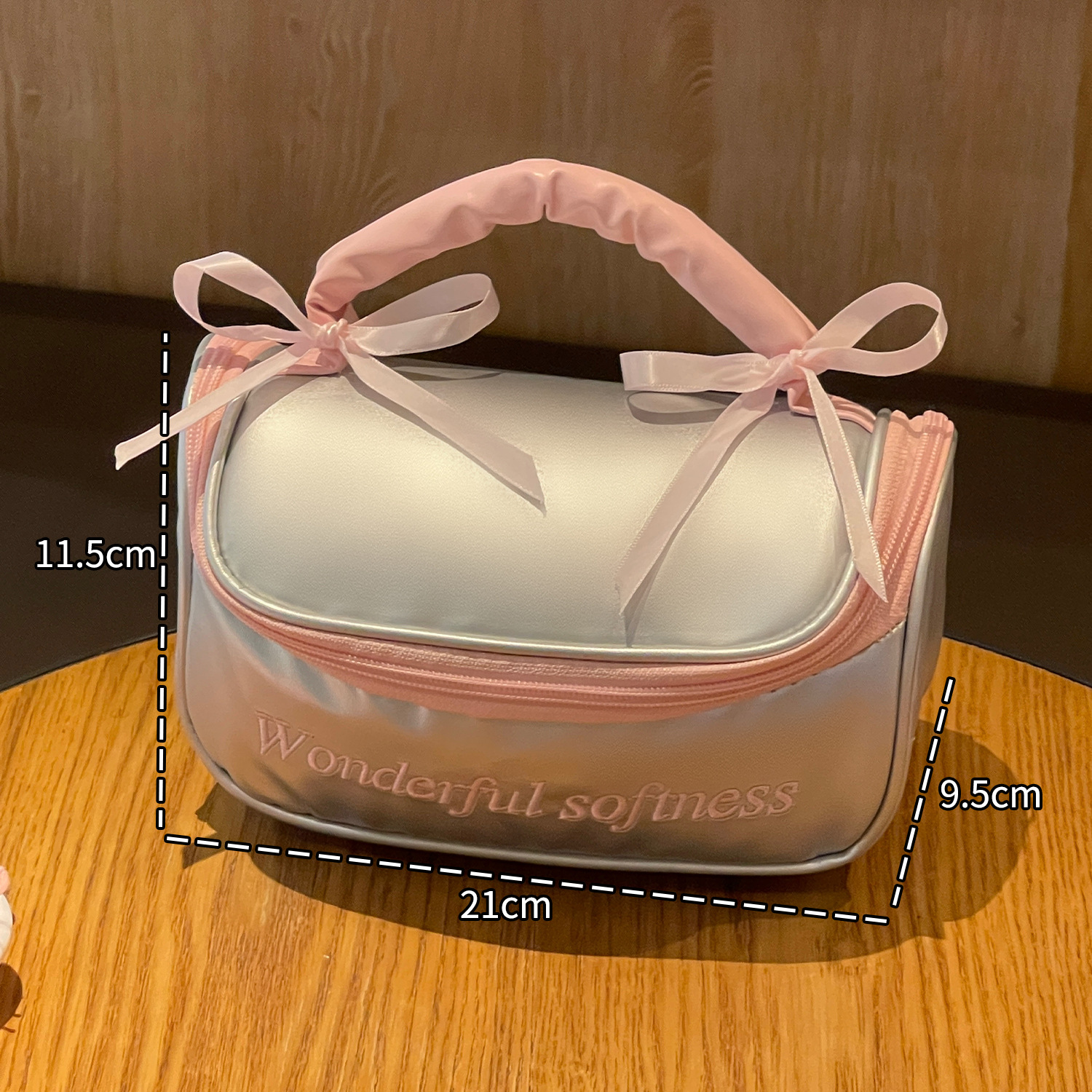 Nueva bolsa de maquillaje de arco simple portátil bolsa de almacenamiento de mano bolsa de lavado impermeable de gran capacidad