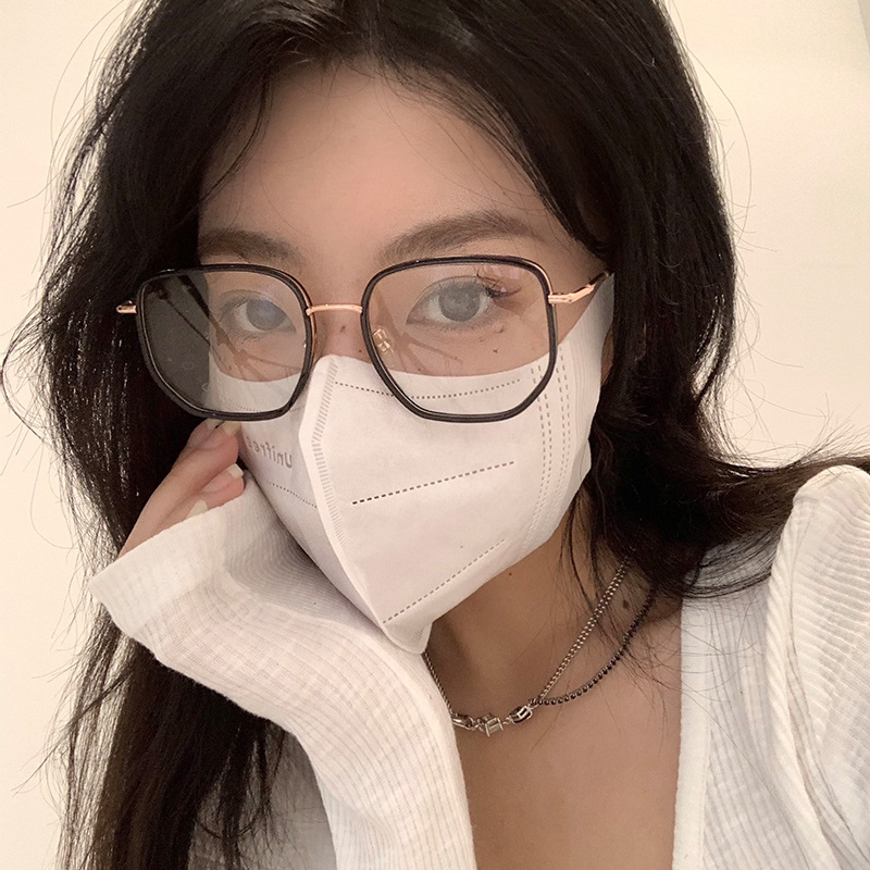 Retro fashionable glasses, face blush, new collection, internet celebrity