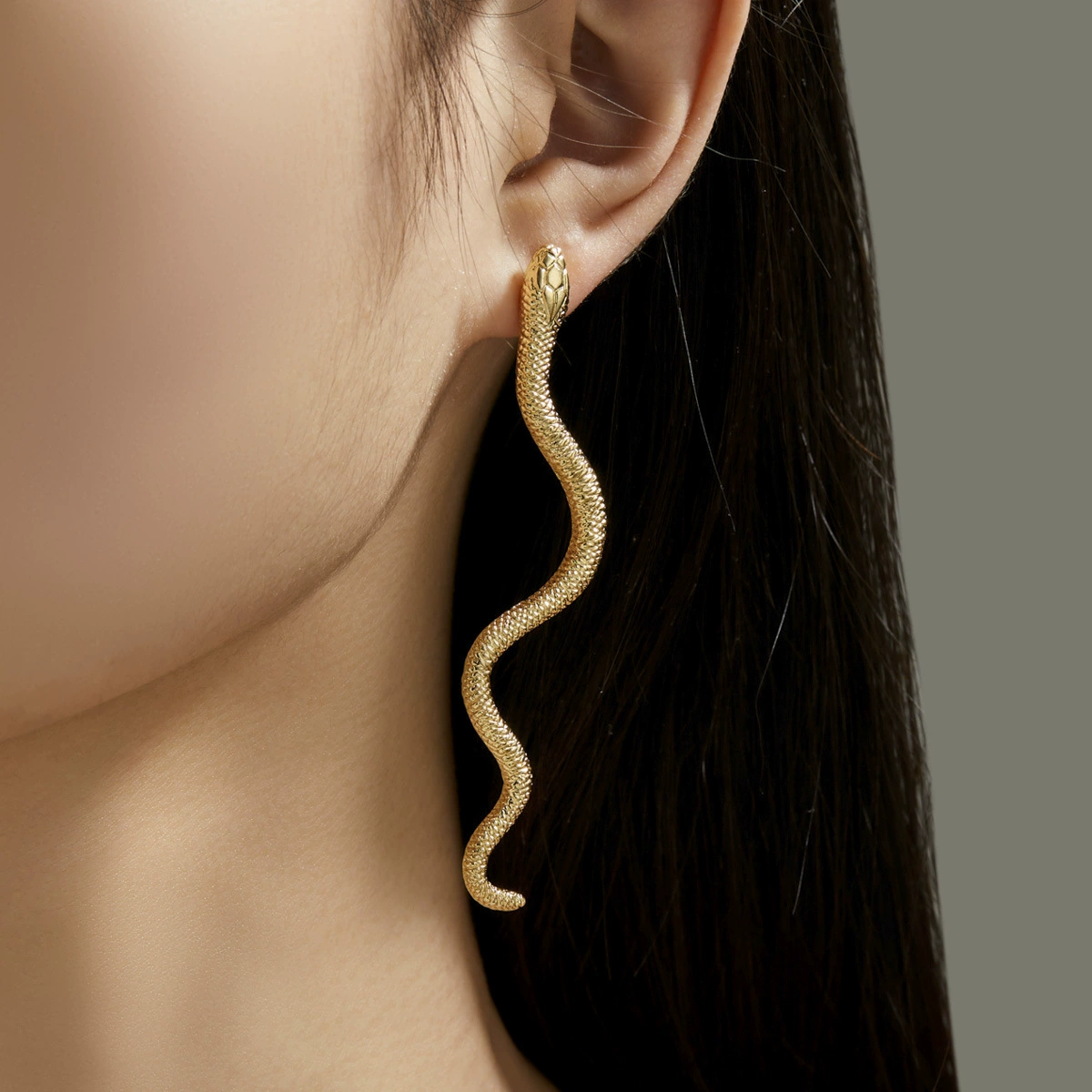 Новый кулон Amazon в форме змеи, цепочка на ключицу, европейская и американская трансграничная мода, персонализированные серьги в форме змеи для женщин
