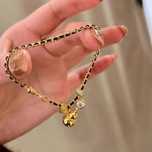 ����ʽ�ڽ𾎿����K����J�������Ů�¿��r�аٴ�����