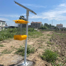 生產廠家批發農業太陽能殺蟲燈戶外果園太陽能頻振式智能誘蟲燈