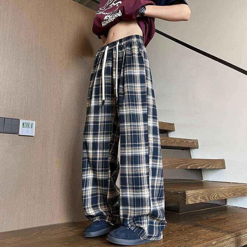 American retro plaid drawstring casual pants for men, summer high street straight pants, casual style color-blocking wide-leg sports sweatpants American retro plaid drawstring casual pants for men, summer high street straight pants, casual style color-blocking wide-leg sports sweatpants