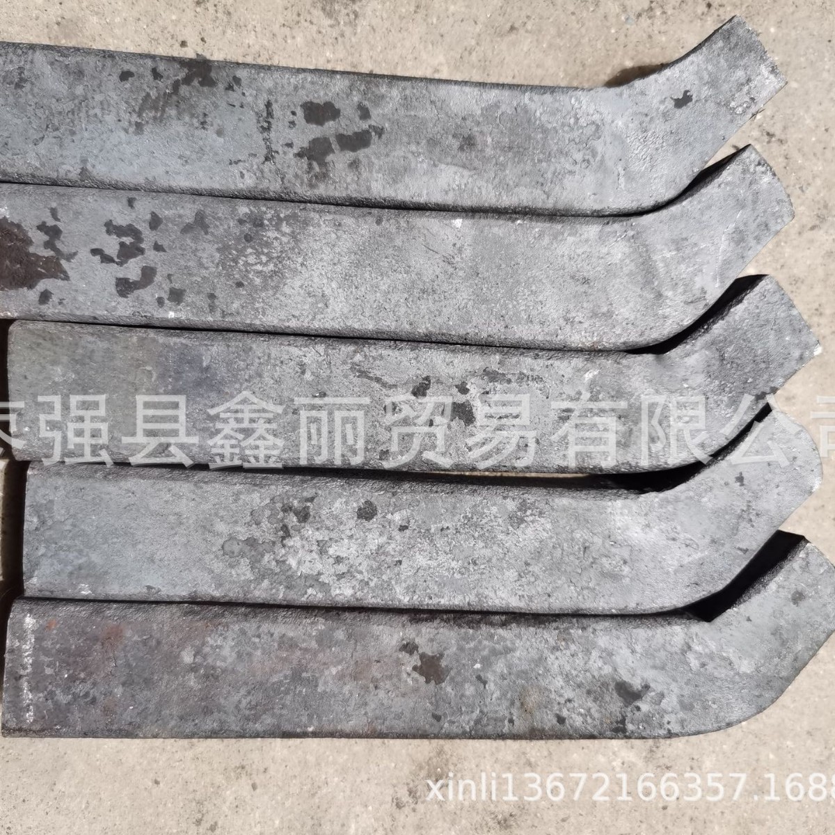 供应全新高速钢锋钢锻打车刀 内扣刀车刀 普车刀杆成型刀头车刀