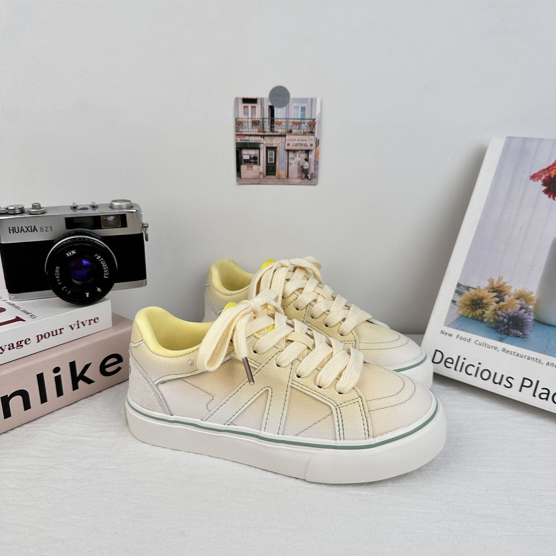 Zapatos de skate de larga onda para mujeres 2025 verano nuevos zapatos de lona variados zapatos de skate chic dopamina color zapatos casuales