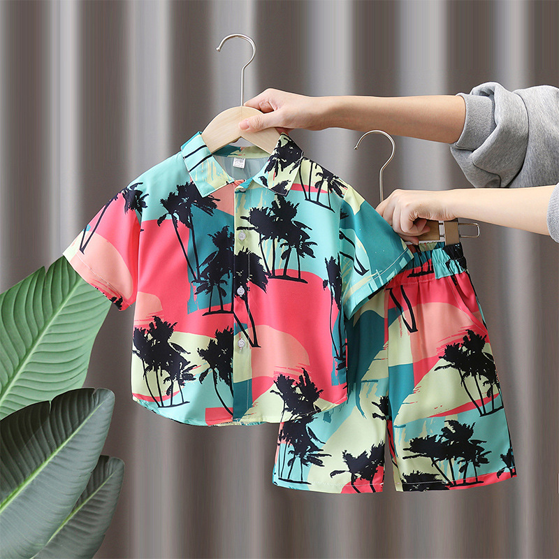 7218 Traje de verano para niños Camisa de flores de manga corta para niños Verano estilo de vacaciones junto al mar con traje de playa de dos piezas
