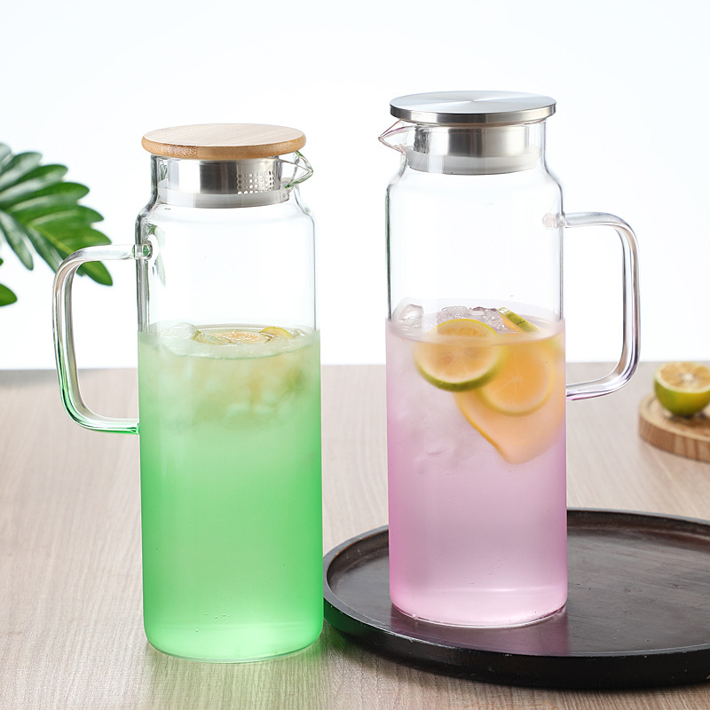 Glass capacious teapot for home use