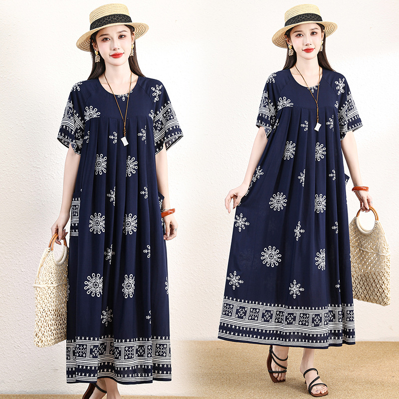 New Cotton Silk Ethnic Style Light Luxury Floral Dress for Moms, Fashionable Long Dress with Mid-Sleeves for Outerwear